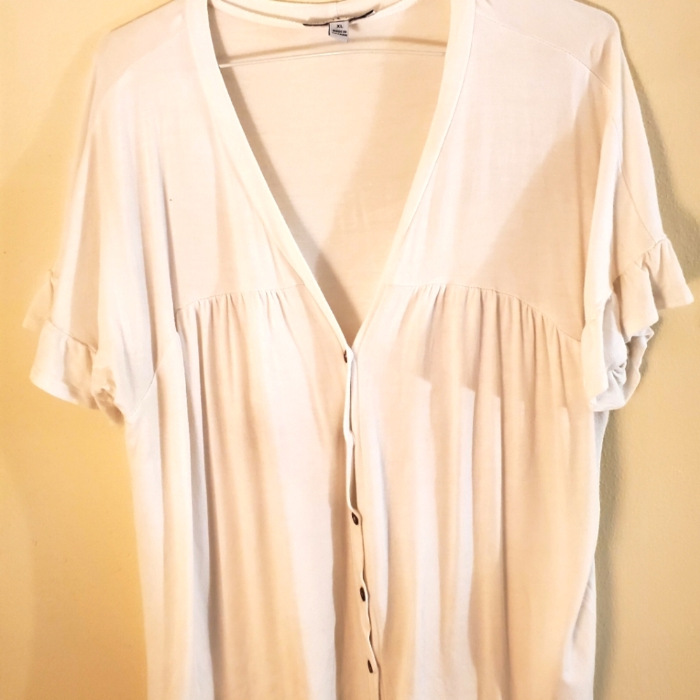 3/$15 *** Moa Moa Ruffle Top